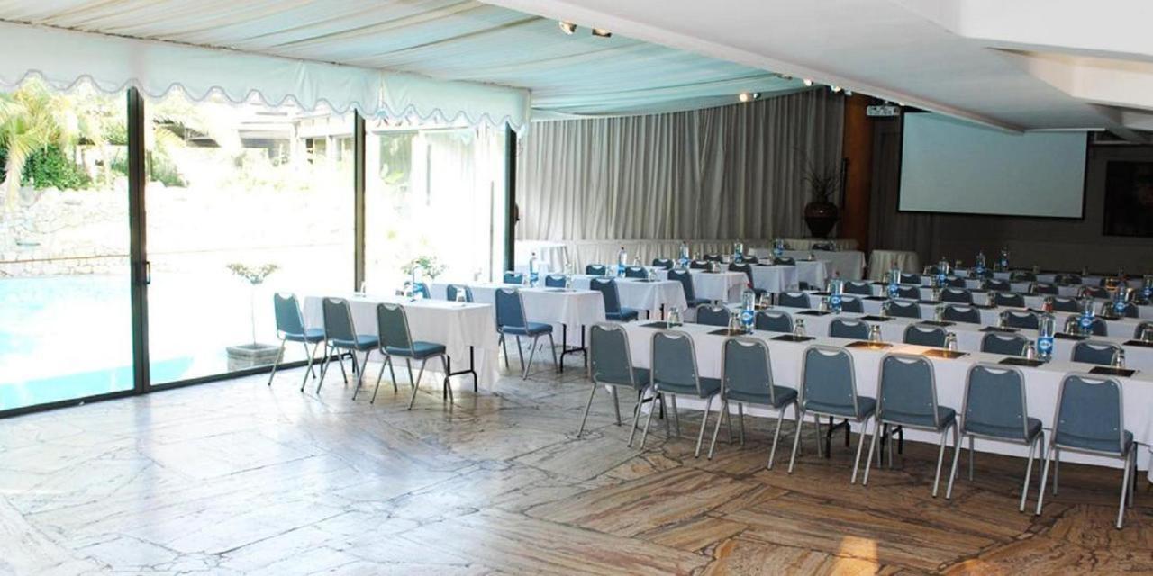 Hotel Y Centro De Eventos Manquehue Las Condes Сантьяго Екстер'єр фото